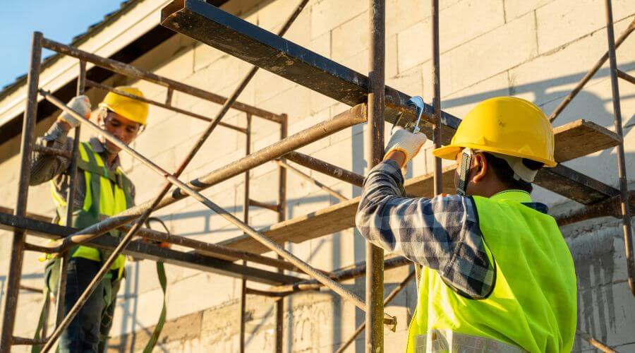 Expert top industrial roofings services in McCamey, TX